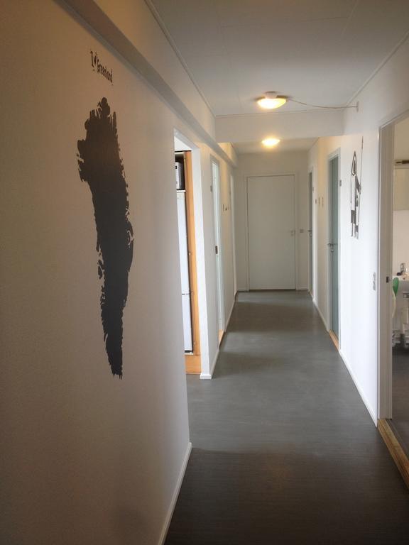 Vandrehuset 2 Og 3 Nuuk Luaran gambar