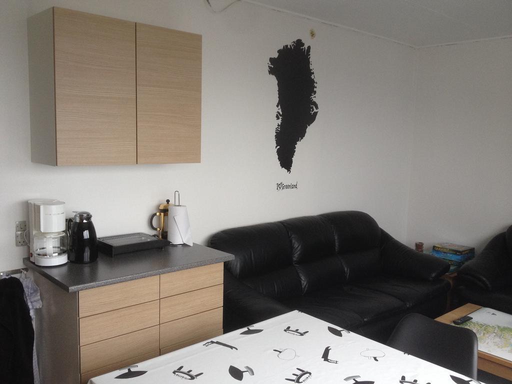 Vandrehuset 2 Og 3 Nuuk Luaran gambar