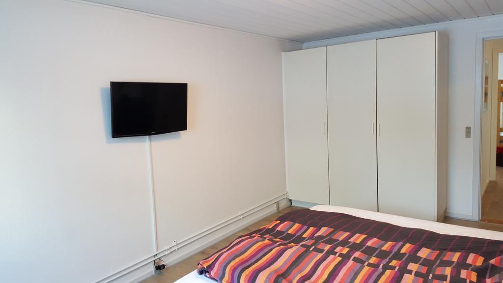 Vandrehuset 2 Og 3 Nuuk Bilik gambar