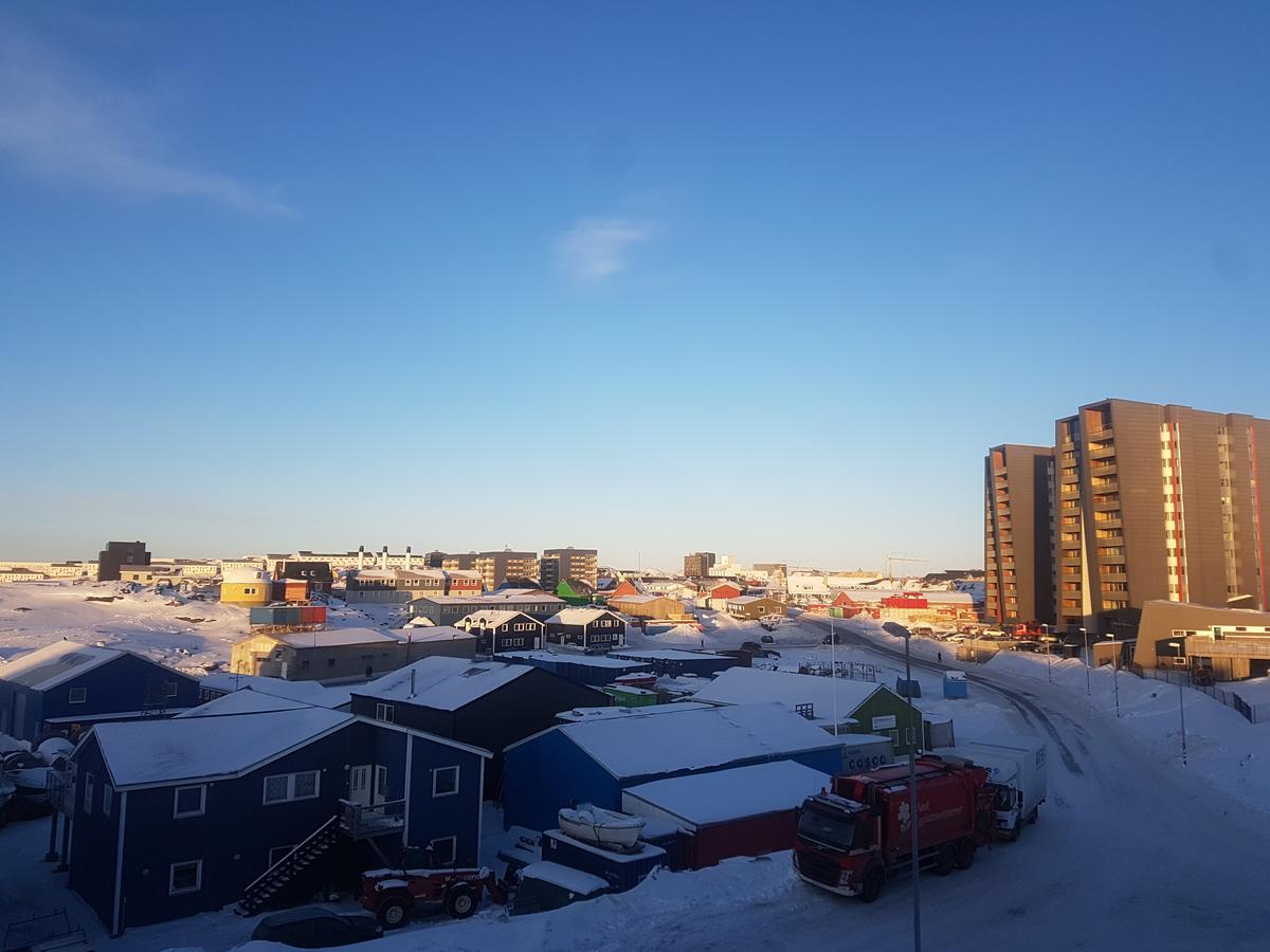 Vandrehuset 2 Og 3 Nuuk Luaran gambar